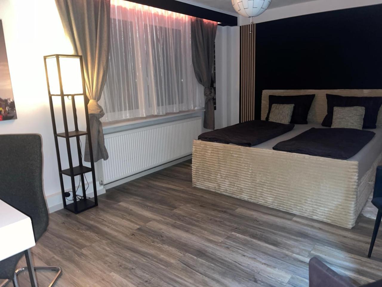 Schicke Ferienwohnung Mit Harzblick Fuer 1-2 Oder 1-4 Personen 고슬라르 외부 사진